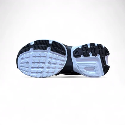 کتانی نایک وی تو کی زنانه مشکی سفید