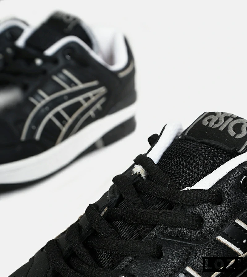 کفش کتانی مردانه مشکی سفید ASICS TIGER RUNNER II مدل 6691