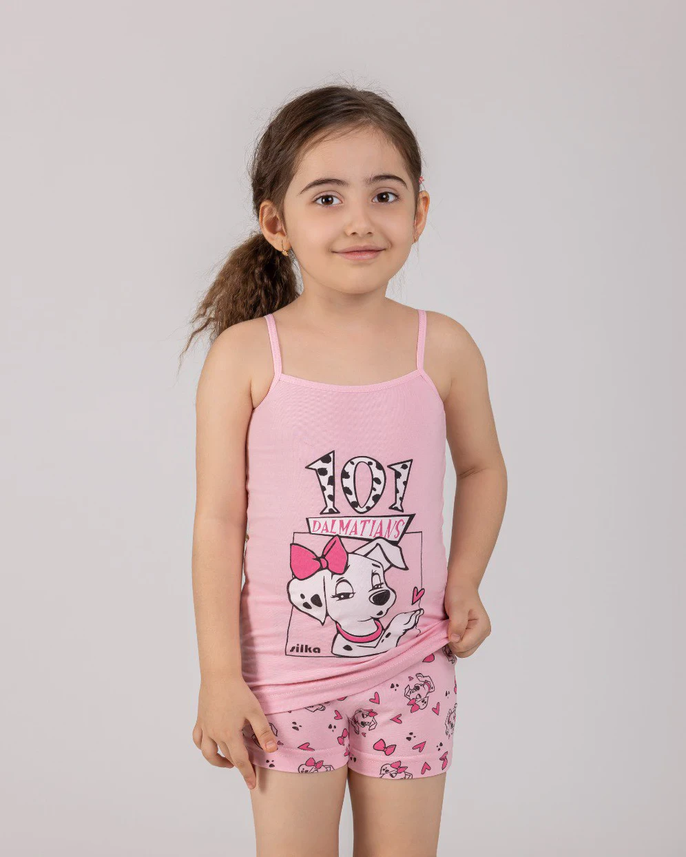 ست زیرپوش و شورت دخترانه طرح سگ خالدار سیلکا