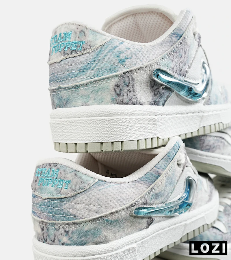 کفش کتانی مردانه و زنانه طوسی سفید آبی نایک NIKE dunk low steam puppet مدل 7204