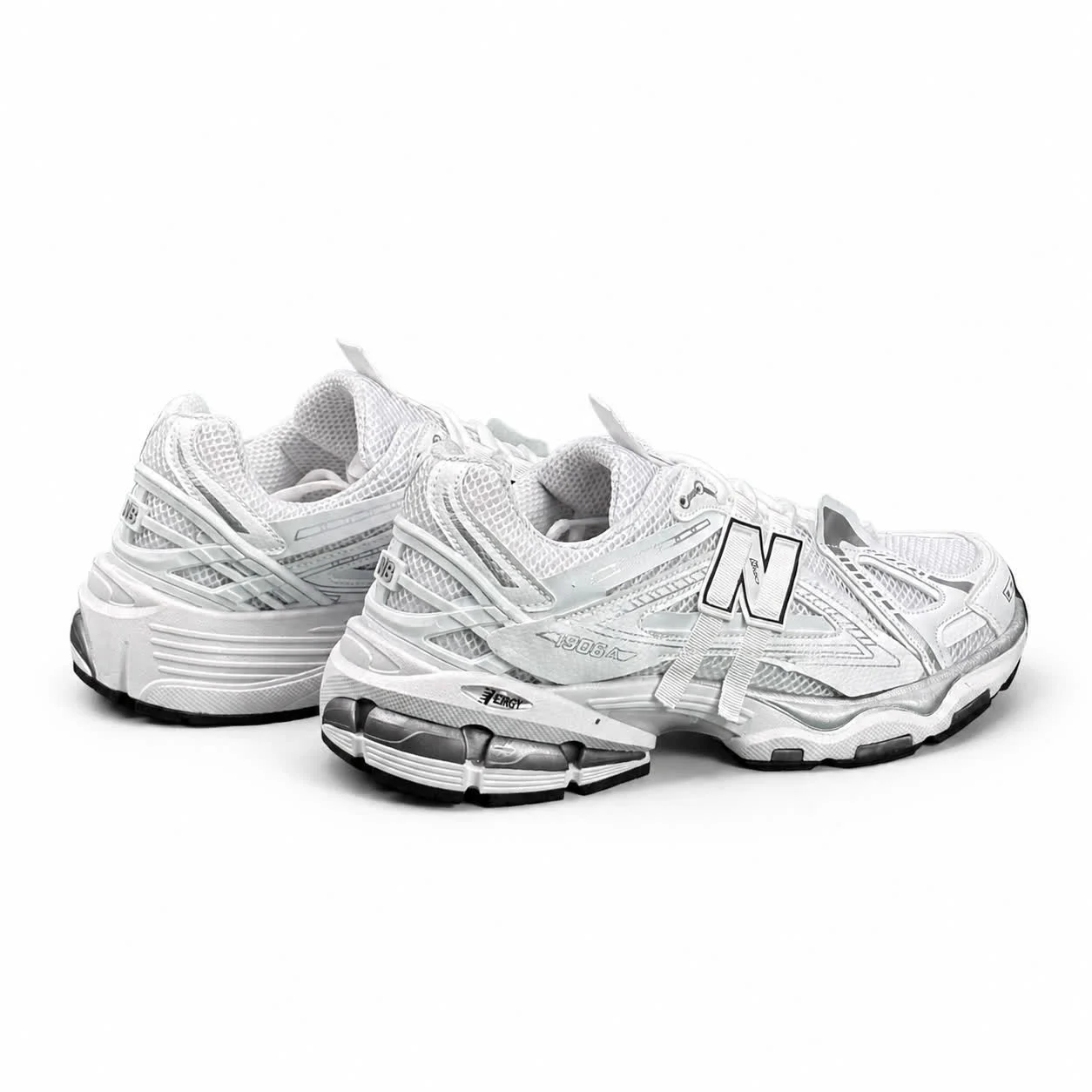 کتانی مردانه نیوبالانس 1906 سفید New BALANCE 1906A