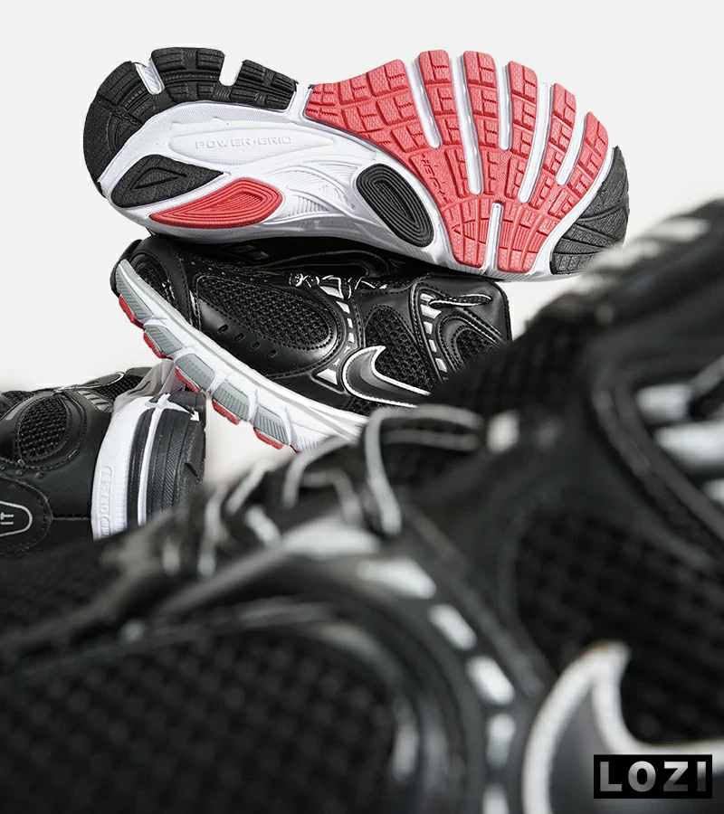 کفش کتانی مردانه مشکی نایک NIKE zoom vomero 5 مدل 7052