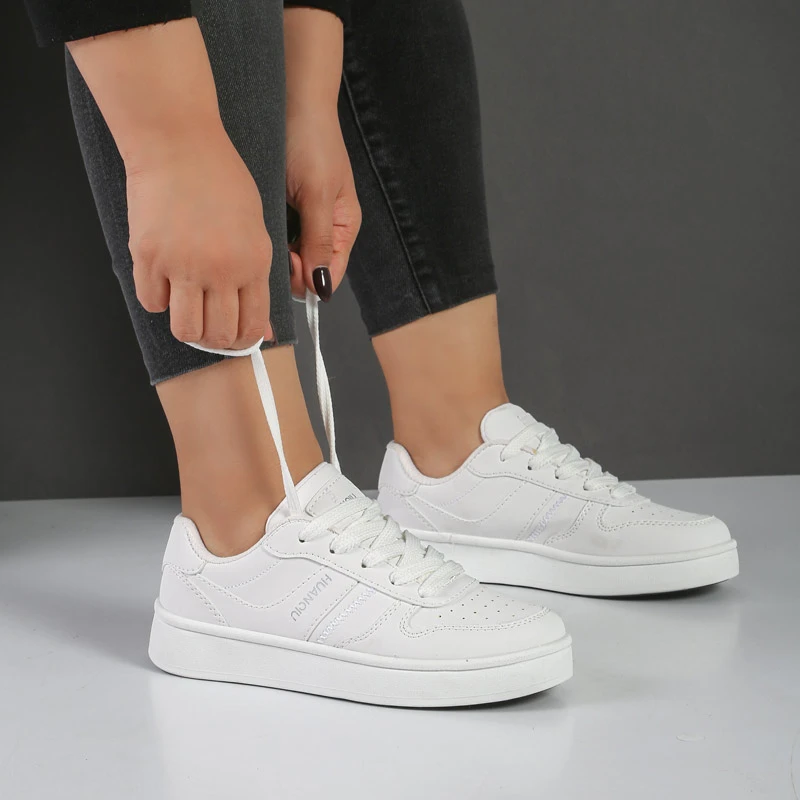 کفش اسپرت و راحتی زنانه و دخترانه رنگ سفید کد M805