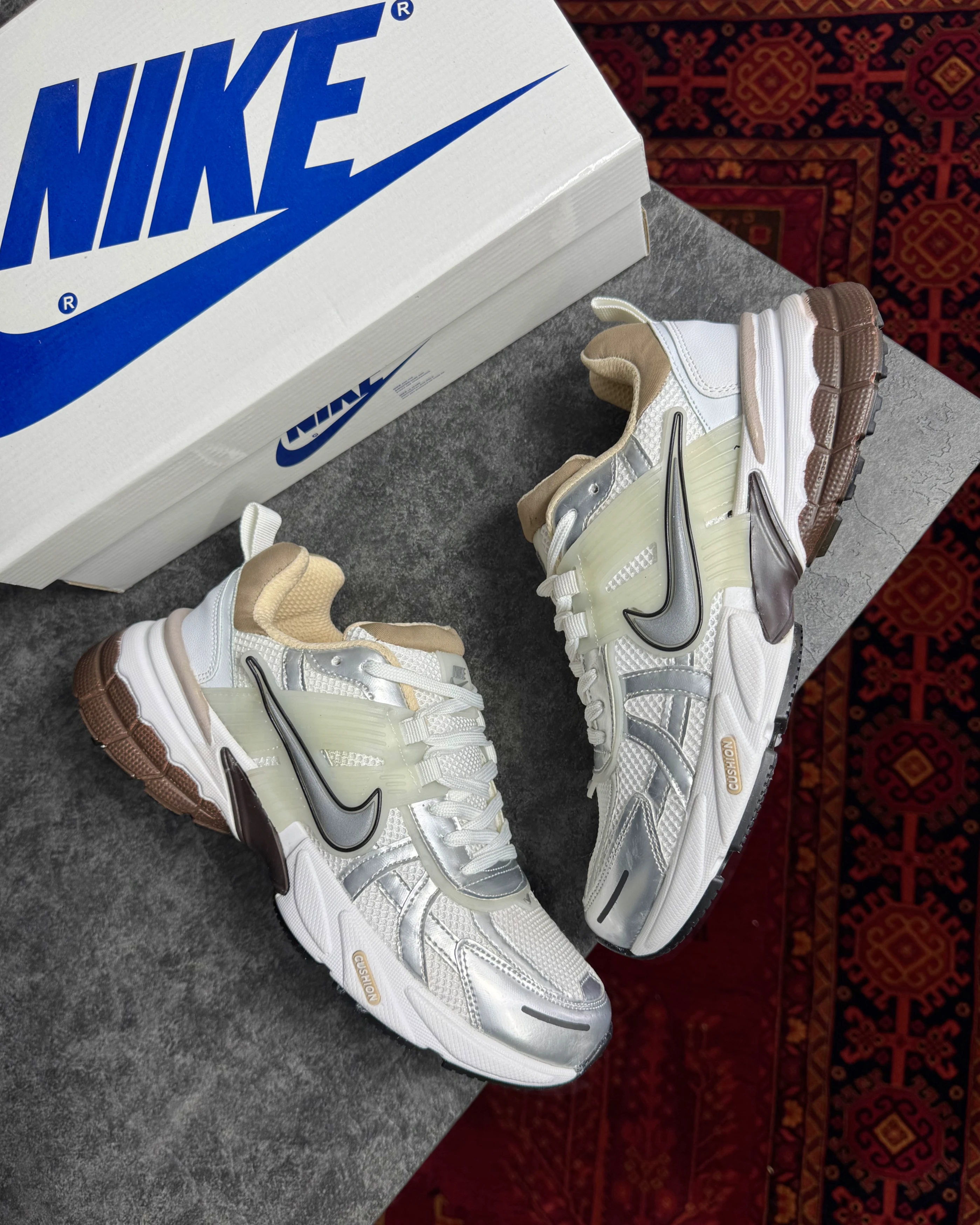 کتانی نایک مدل v2k