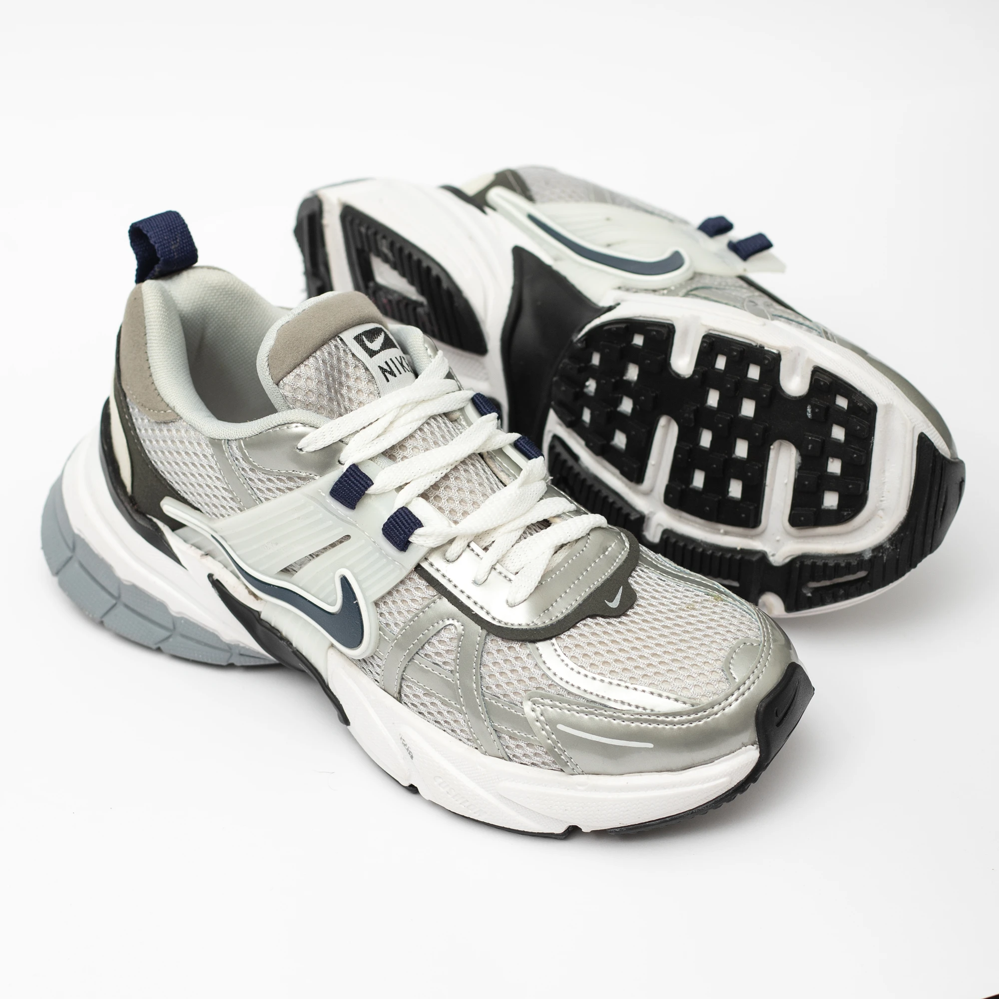 کفش کتانی نایک V2K Run طوسی کد 294757
