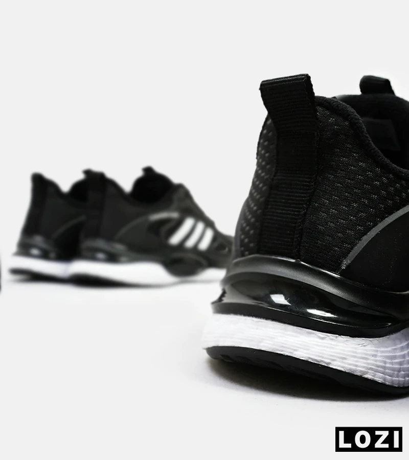 کفش کتانی مردانه مشکی سفید ADIDAS UltraBoost مدل 4725
