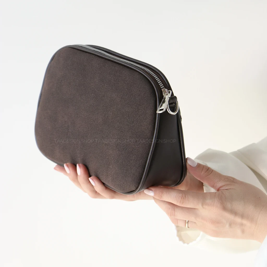 کیف زنانه دوشی مدل لامیا جیر