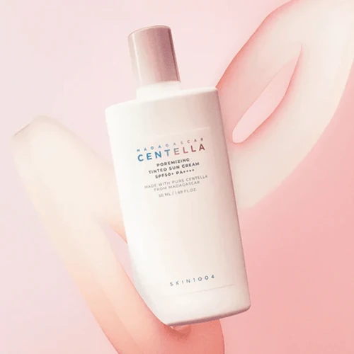 ضد آفتاب رنگی کوچک کننده منافذ سنتلا اسکین Skin 1004 ماداگاسکار 50 میل