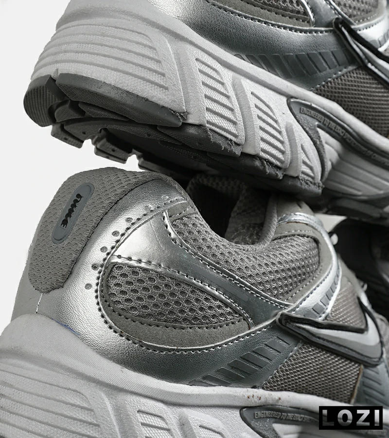 کفش کتانی مردانه و زنانه طوسی سفید نایک NIKE v5 RNR مدل 7323