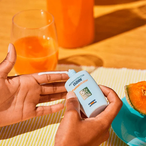 ضد آفتاب SPF 50 فیوژن واتر مجیک ایزدین 50 میل