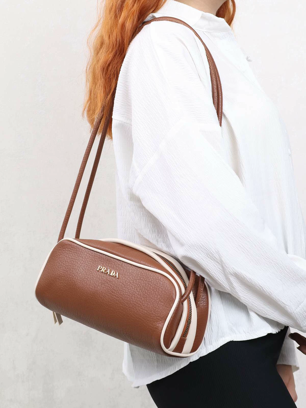 کیف دوشی زنانه مدل پرادا PRADA کد SH1502 (قهوه ای)