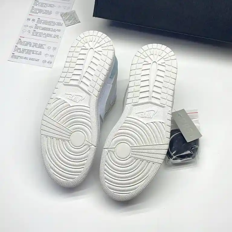 کفش نایک ایر جردن 1 لو پاریس Nike Air Jordan 1 Low Paris