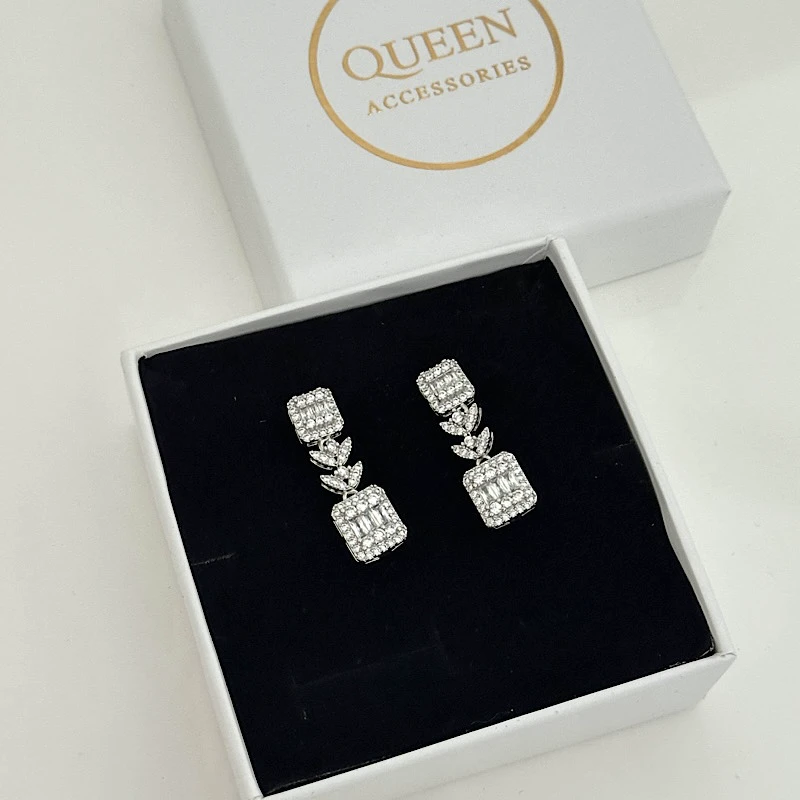 گوشواره طرح جواهر آویز کد 838