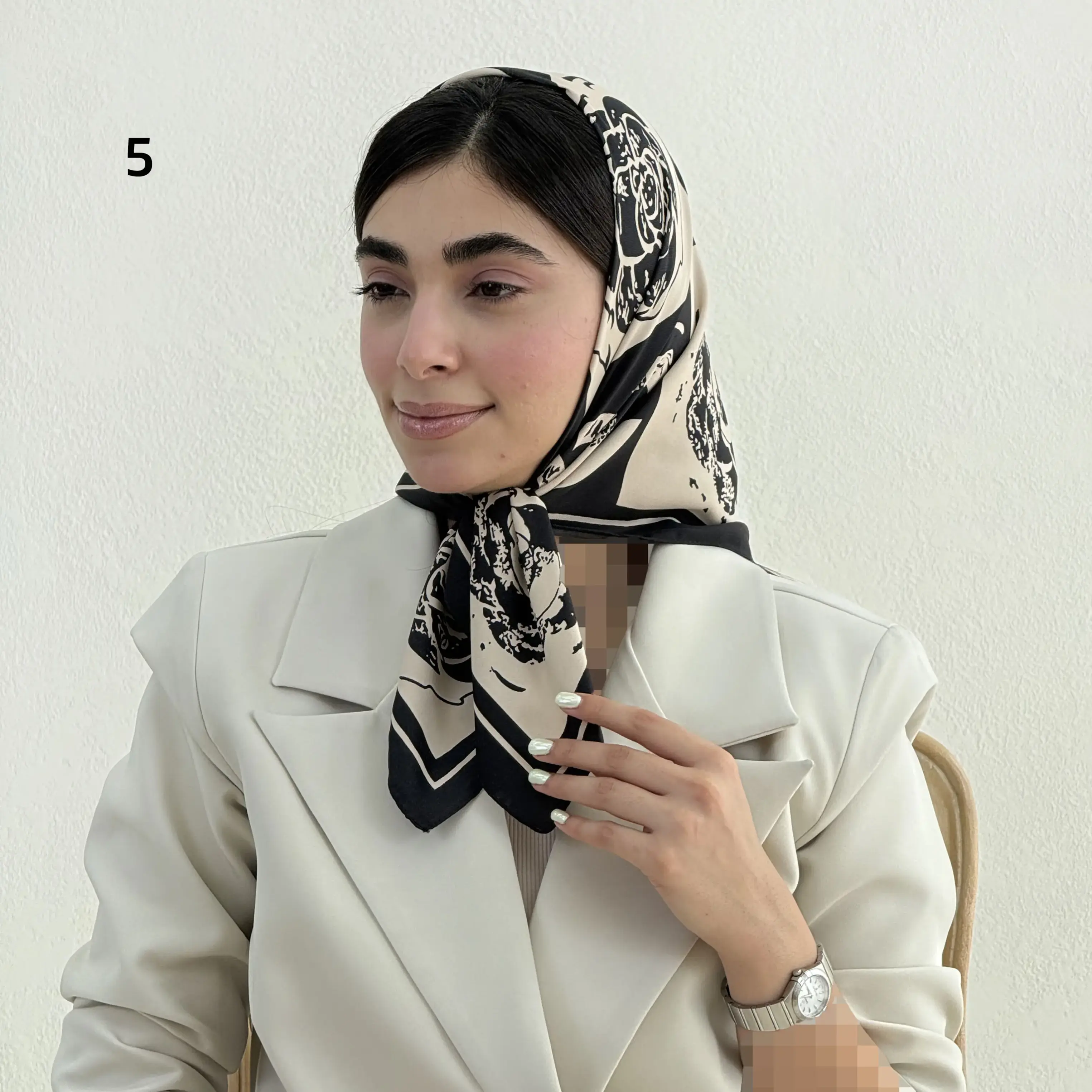مینی اسکارف زنانه چنل گل تویل | آی بولک