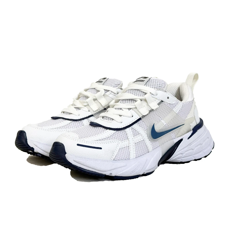 کتانی اسپرت مردانه مدل نایک v2k وی تو کی کشلون رنگ سفید مارک آبی کد 007701