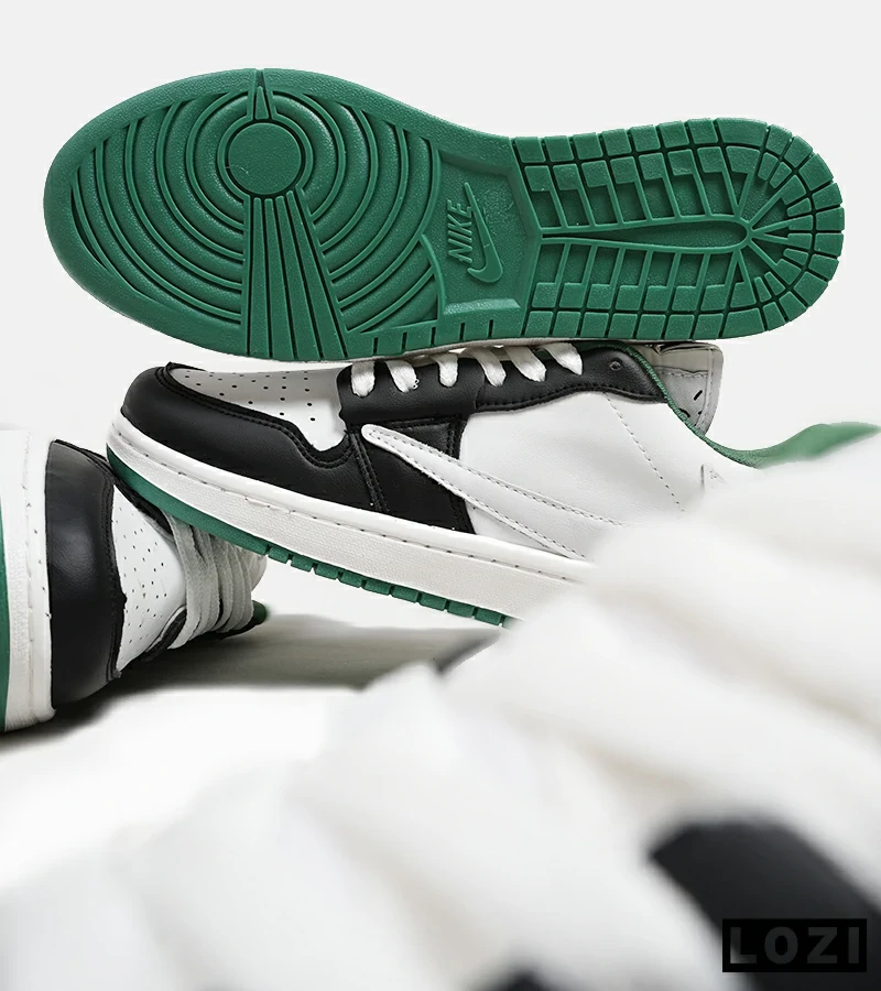 کفش کتانی مردانه سفید مشکی سبز NIKE travis scott مدل 5476