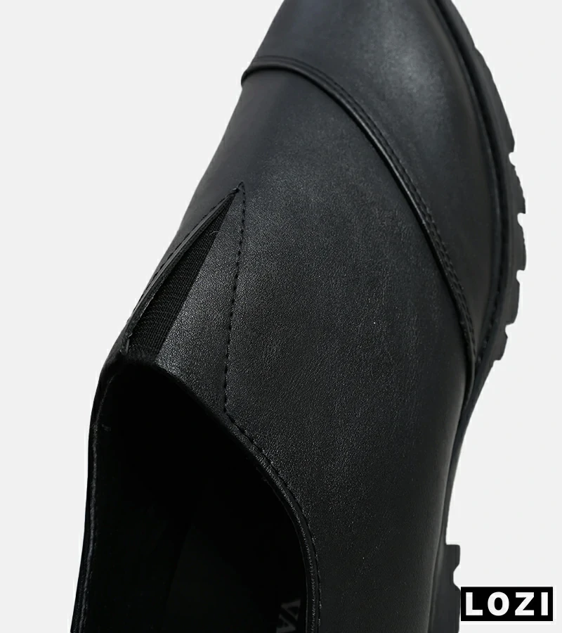 کفش کتانی مردانه مشکی BERSHKA مدل 6240