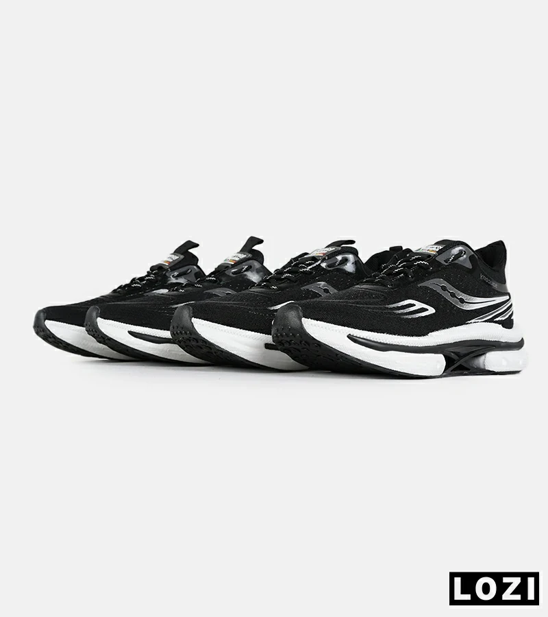 کفش کتانی مشکی سفید Saucony Axon 3 مدل 7403