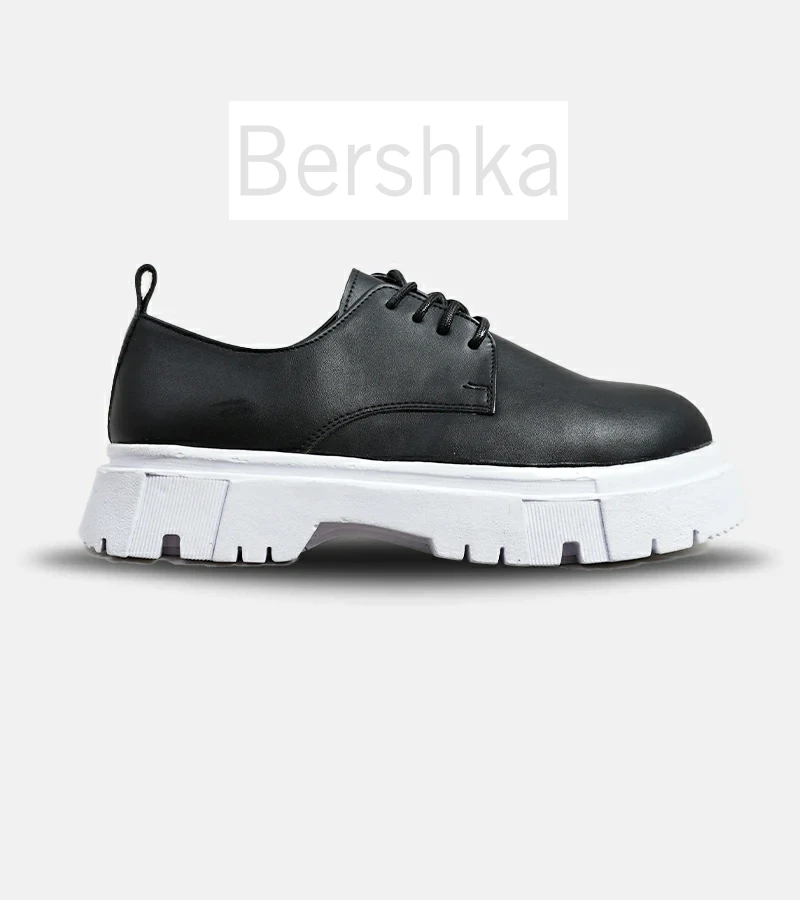 کفش کتانی مردانه مشکی BERSHKA مدل 6252