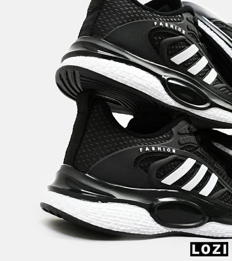 کفش کتانی مردانه مشکی سفید ADIDAS UltraBoost مدل 4725