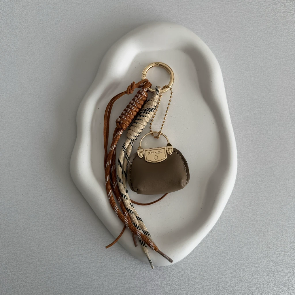 چارم بگ کد 5049 (نسکافه ای)
