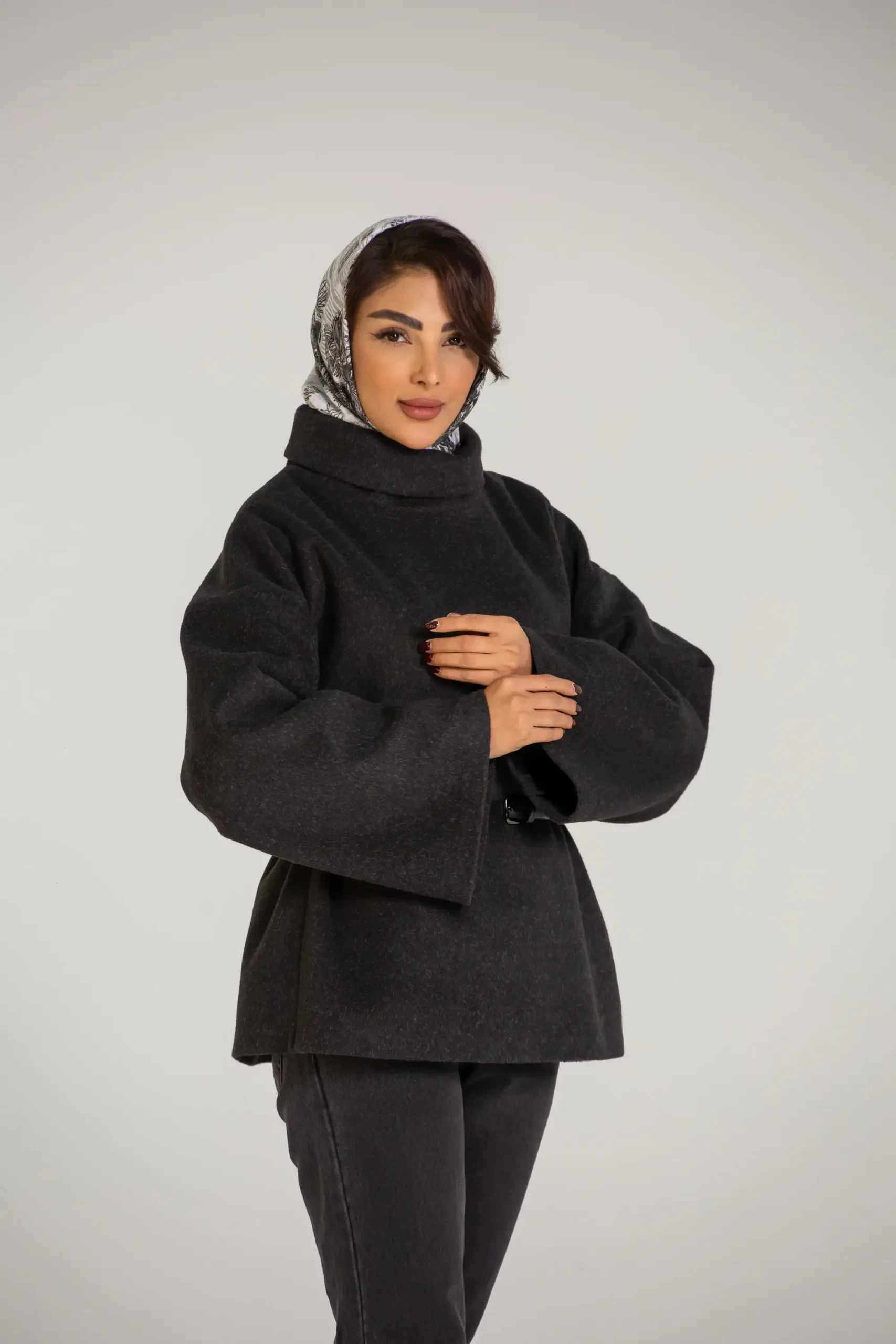 پالتو پانچ موهر nella