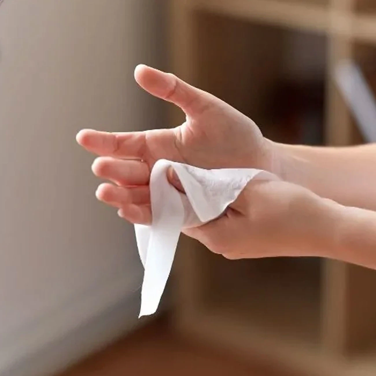 دستمال مرطوب دست و صورت دافی Dafi مدل Water Wipes با 12 برگ