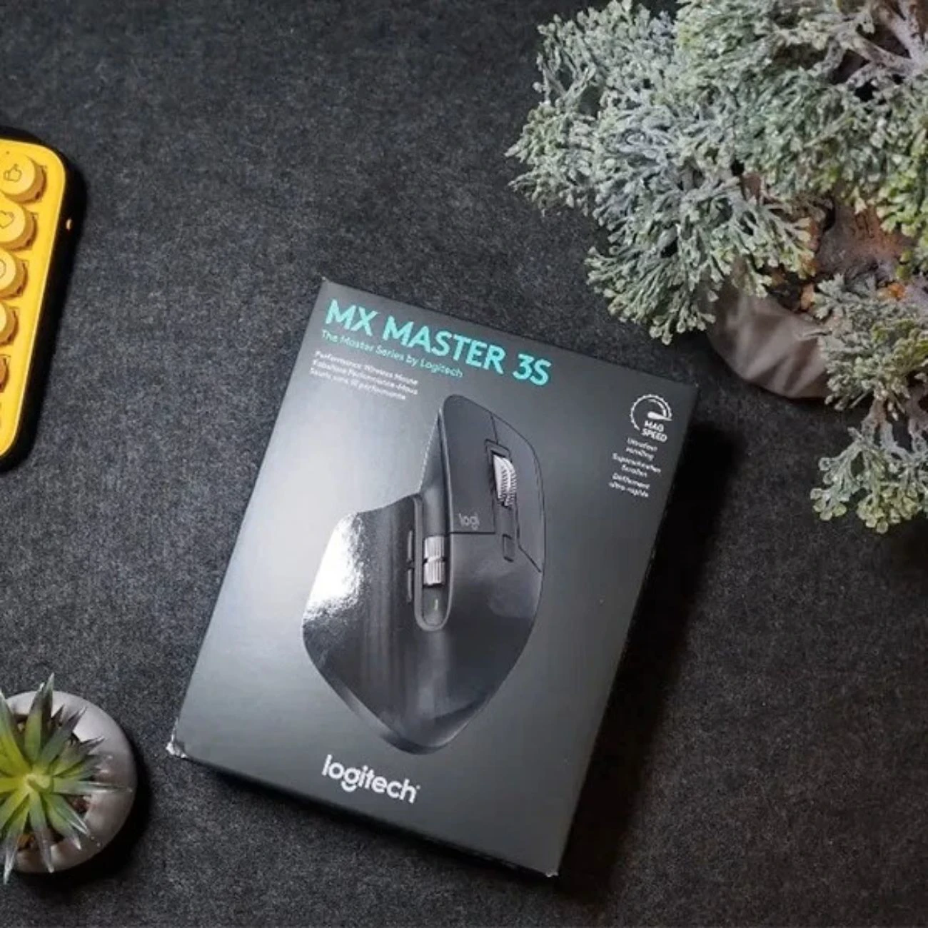 ماوس بی سیم لاجیتک Logitech مدل MX Master 3S با طراحی ارگونومیک