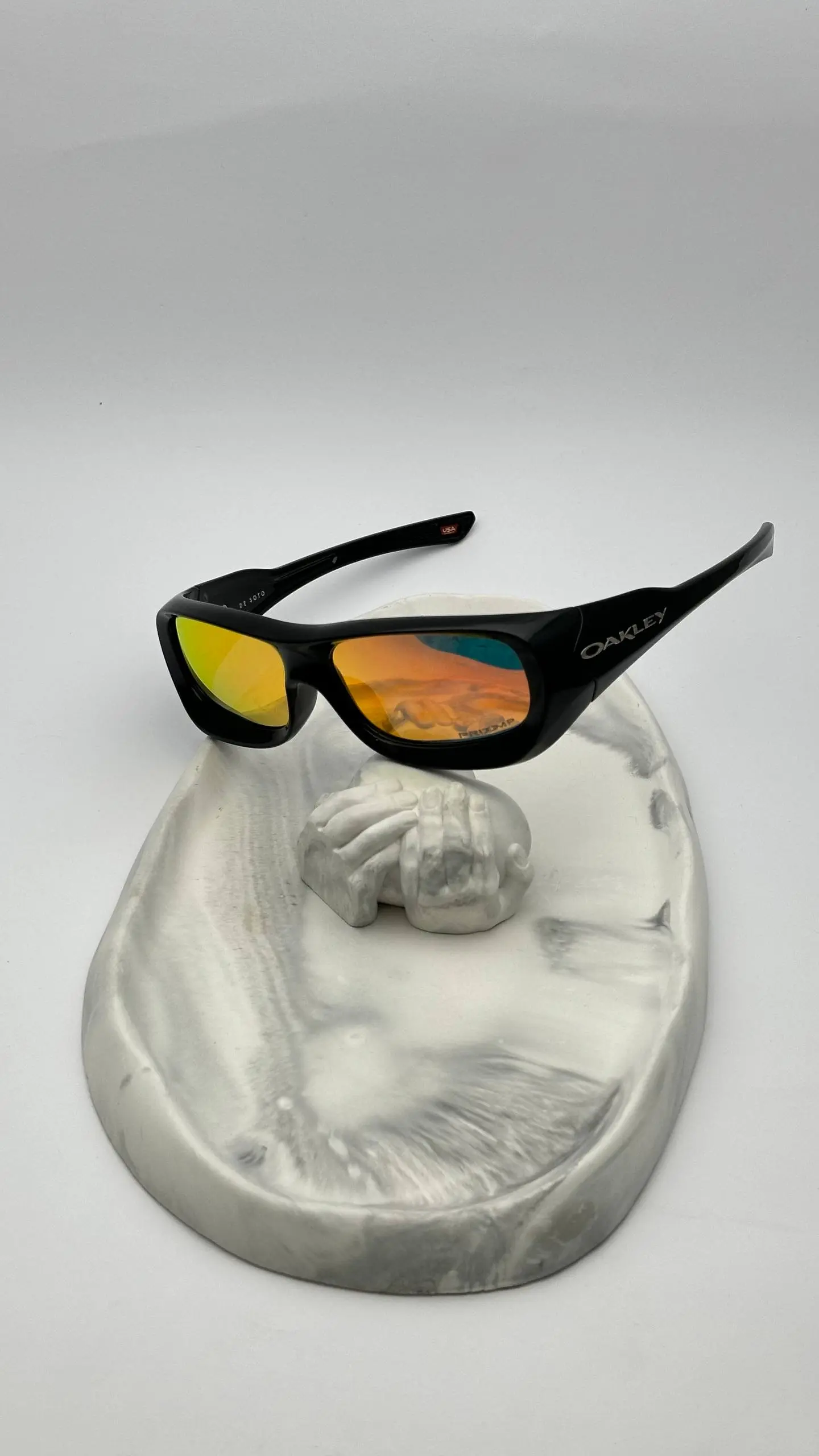 جدید ترین عینک اسپرت برند Oakley -OC01 پینترسی خرید اقساطی