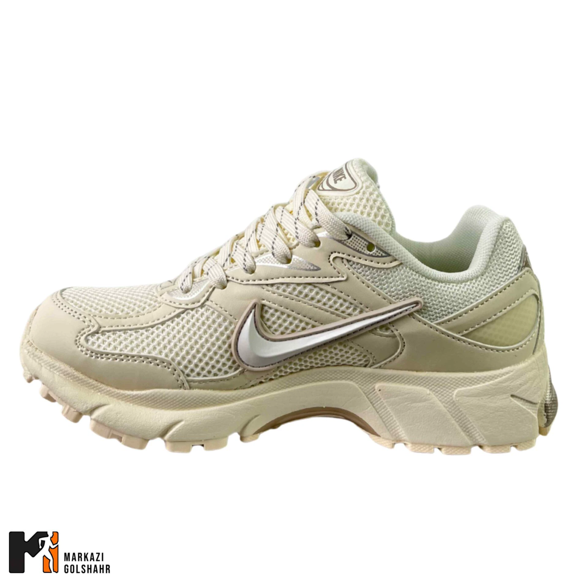 کفش زنانه نایک کرم مدل Vomero