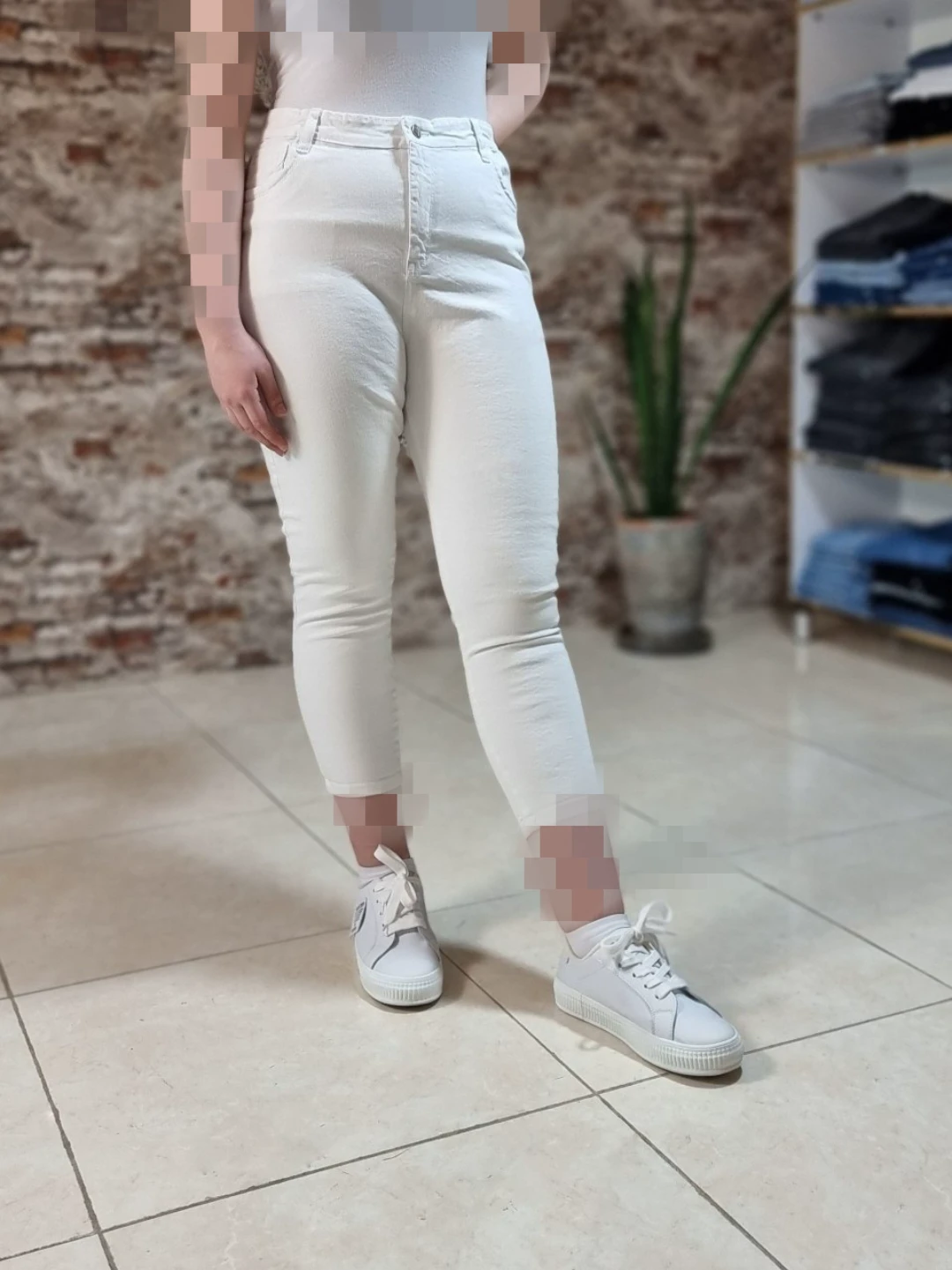 شلوار جین اسکینی دمپا زاپ‌دار کد 10160