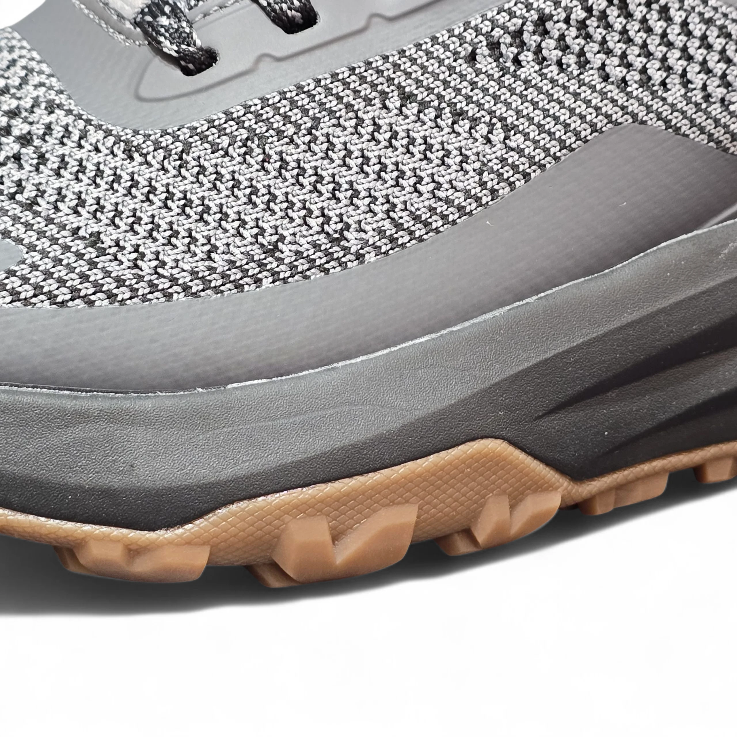 کتانی طبیعتگردی تیمبرلند نوک مدادی