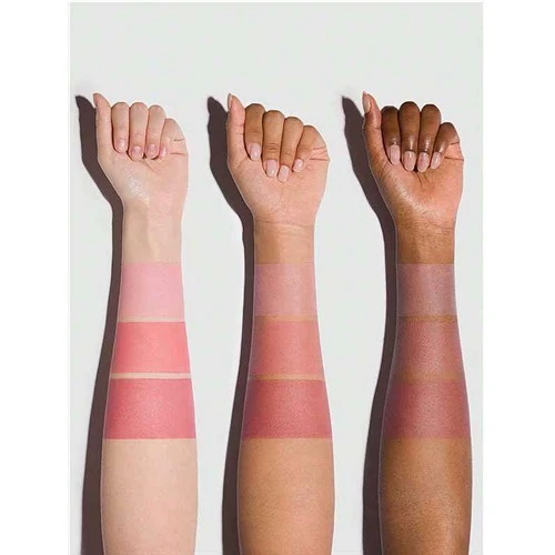 رژگونه و رژ لب کرمی طبقاتی strawberry شیگلم