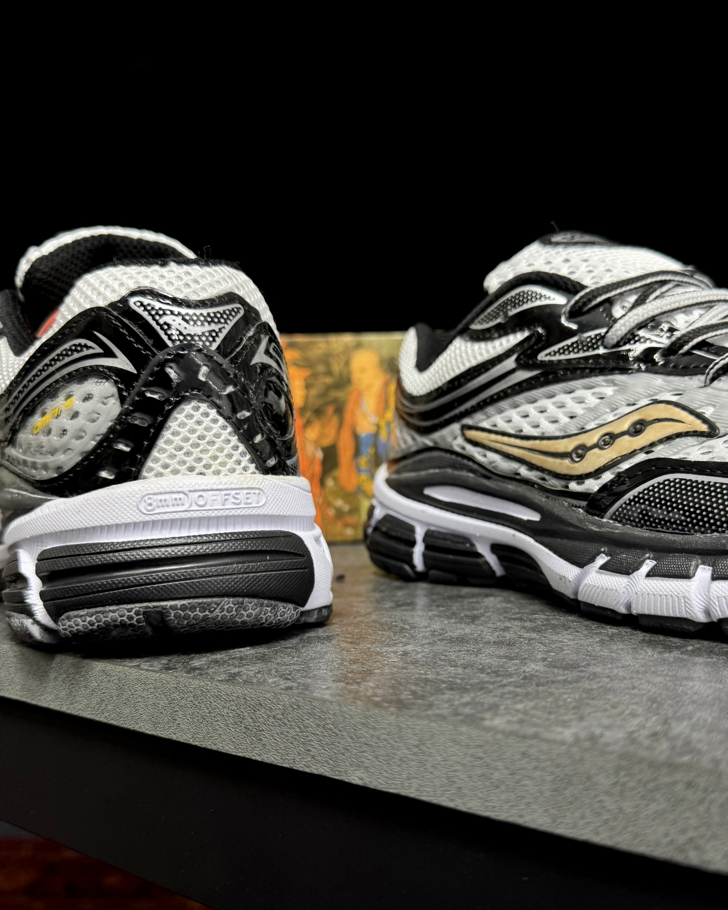 کتانی مردانه ساکونی