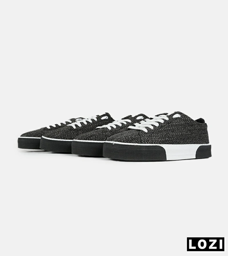 کفش کتانی مردانه مشکی سفید PULL & BEAR مدل 7446