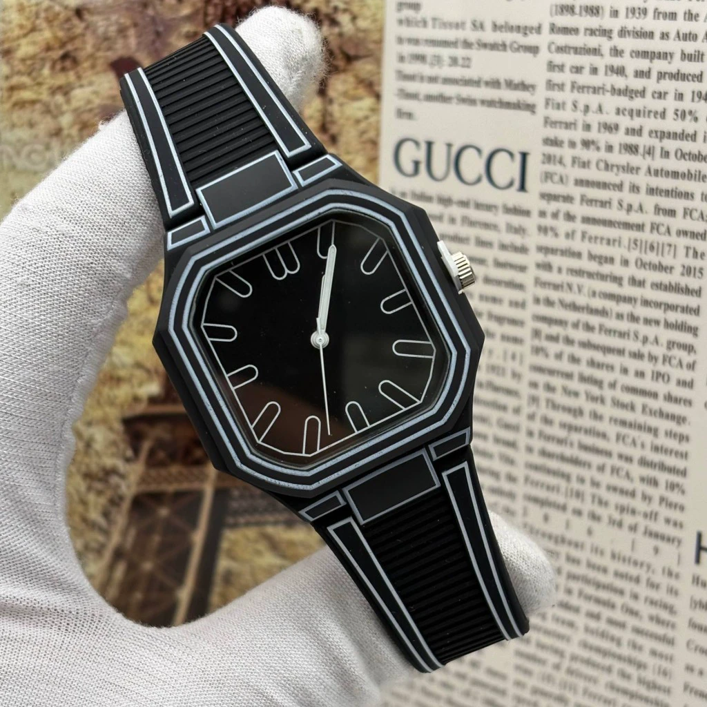 ساعت مچی مردانه کاتانا فول بلک بند رابر با باطری اضافه و جعبه