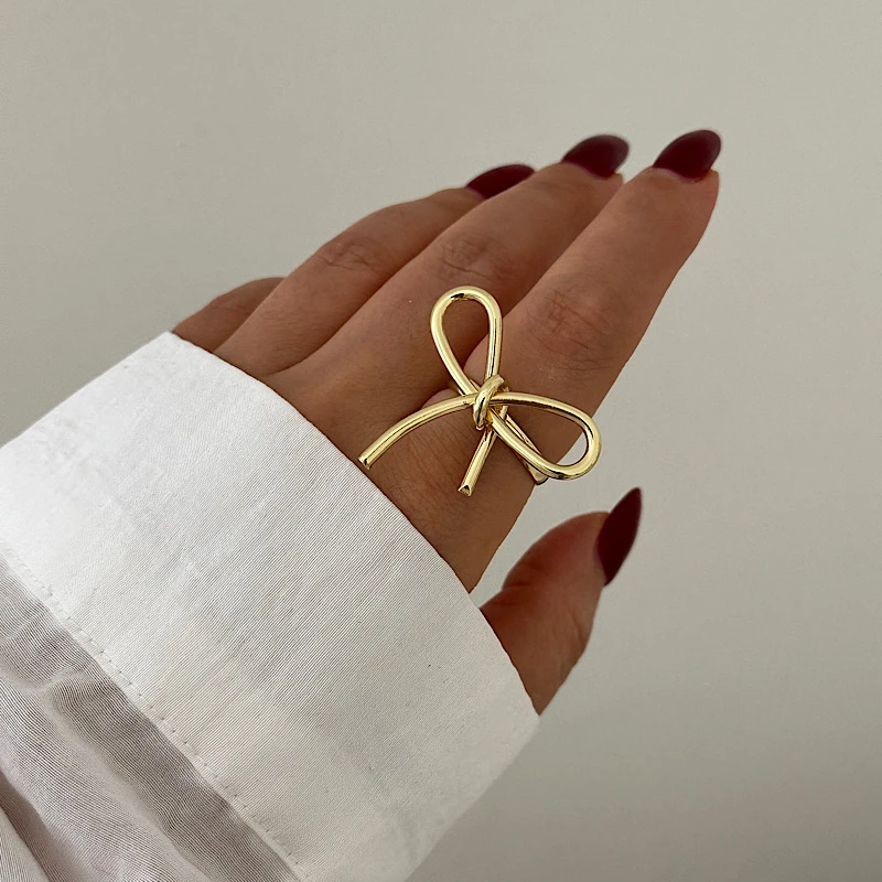 انگشتر زنانه پاپیون مینیمال کد 840