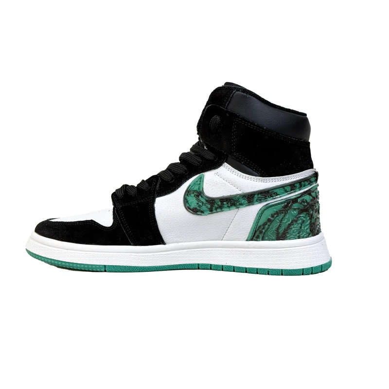 کتانی اسپرت مردانه مدل نایک ایرجردن1 ساق‌دار Nike Air jordan1 رنگ سفید سبز کد 51399