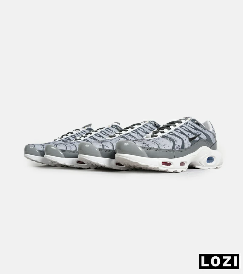 کفش کتانی مردانه و زنانه سفید طوسی NIKE AirMax Plus TN Ultra مدل 7031
