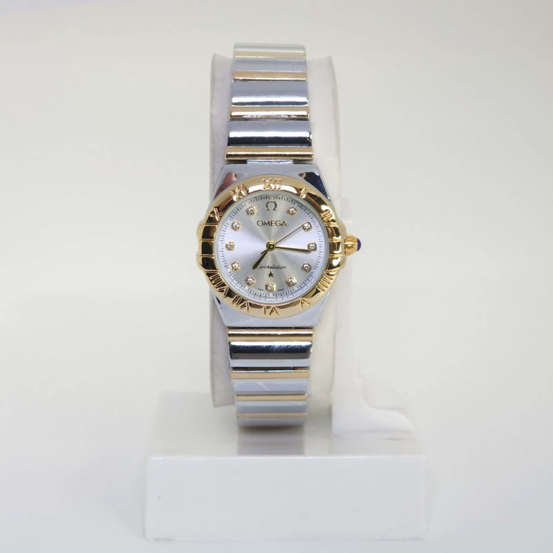 ساعت مچی زنانه امگا Omega تمام استیل با قفل پروانه ای (نقره ای طلائی صفحه نقره ای)